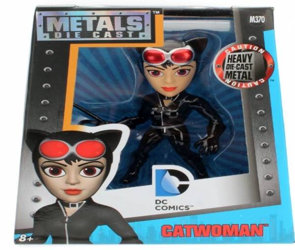 DC "CATWOMAN" FIGURA METALS - Imagen 3