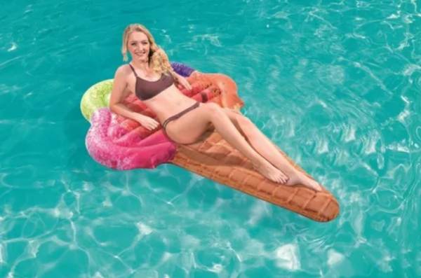 COLCHONETA INFLABLE CUCURUCHO HELADO BESTWAY art.43183 - Imagen 2
