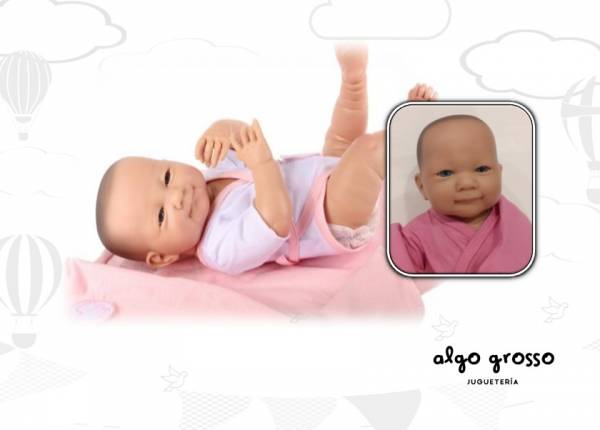 BEBE SOFI/BRUNO CON MANTA CASITA DE MUÑECAS art.106
