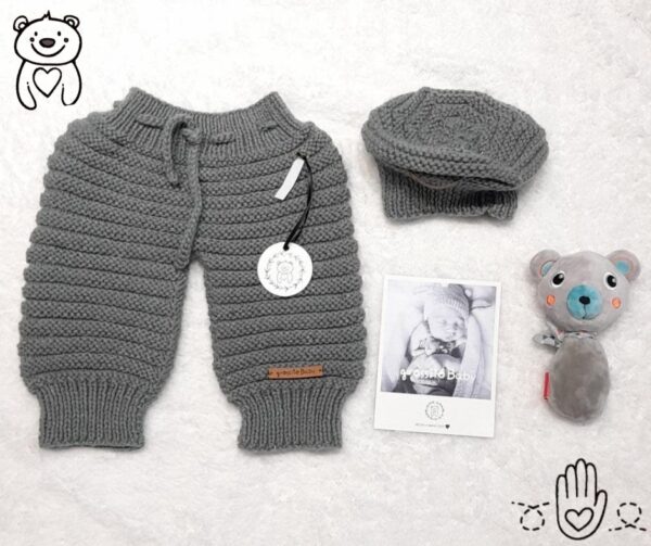 CONJUNTO TEJIDO PANTALON Y GORRO art.BBGV1006