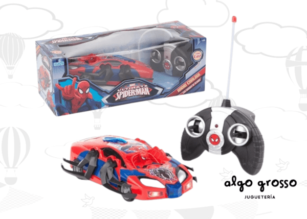 SPIDERMAN AUTO RADIO CONTROL CON GARRA DE ATAQUE art.1697