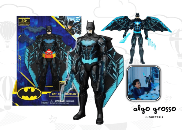 BATMAN MUÑECO DE 30CM "BAT TECH" CON LUZ Y + DE 20 SONIDO art.67809