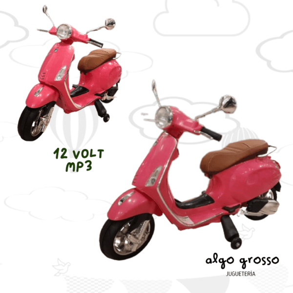 MOTO VESPA 12VOLT ASIENTO CUERO CON LUZ Y MP3 art.MOBAT007