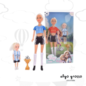 TINY MUÑECA FUTBOLISTA + MUÑEQUITA + FUTBOL art.55854